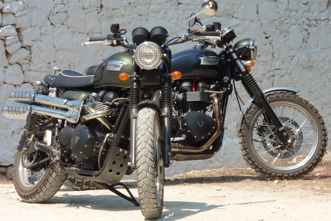 Triumph Scrambler Deep Blue 2 P1030887