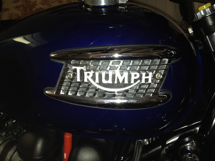 Triumph Scrambler Deep Blue  25